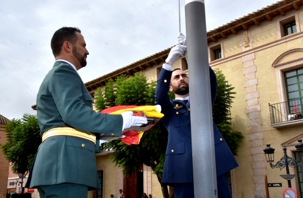 El Ayuntamiento celebra este 12 de octubre el acto institucional en homenaje a la Bandera de España 